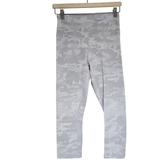 Lululemon Wunder Under Crop High-Rise Luxtreme‎ 21" Size 8 Light Gray White - Picture 3 of 8